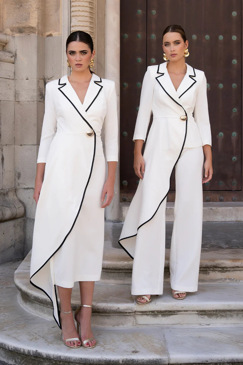 Vestido Asimétrico Solapas